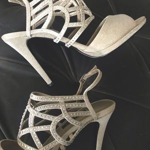 Wedding/Elegant Shoes - New - Never Worn